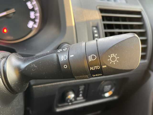 トヨタ ランドクルーザー プラド TX 石川県 2021(令3)年 1.9万km ブラック ４ＷＤ　社外９型ナビ　フルセグＴＶ　バックカメラ　ＬＥＤヘッドライト　ＥＴＣ　シートカバー　トヨタセーフティセンス　レーダークルーズ　クリアランスソナー　スペアタイヤ