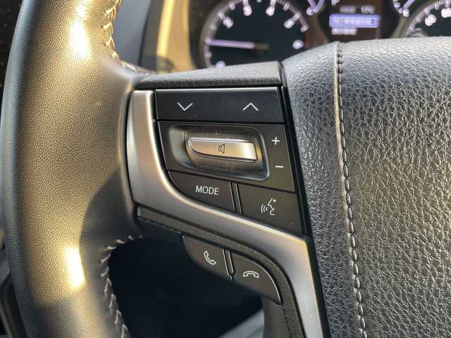 トヨタ ランドクルーザー プラド TX 石川県 2021(令3)年 1.9万km ブラック ４ＷＤ　社外９型ナビ　フルセグＴＶ　バックカメラ　ＬＥＤヘッドライト　ＥＴＣ　シートカバー　トヨタセーフティセンス　レーダークルーズ　クリアランスソナー　スペアタイヤ