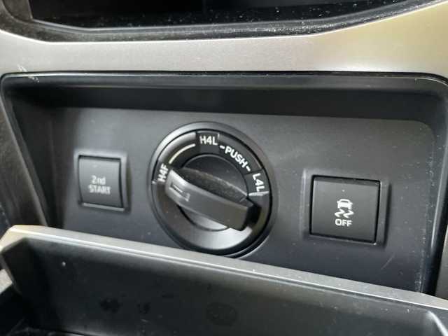 トヨタ ランドクルーザー プラド TX 石川県 2021(令3)年 1.9万km ブラック ４ＷＤ　社外９型ナビ　フルセグＴＶ　バックカメラ　ＬＥＤヘッドライト　ＥＴＣ　シートカバー　トヨタセーフティセンス　レーダークルーズ　クリアランスソナー　スペアタイヤ