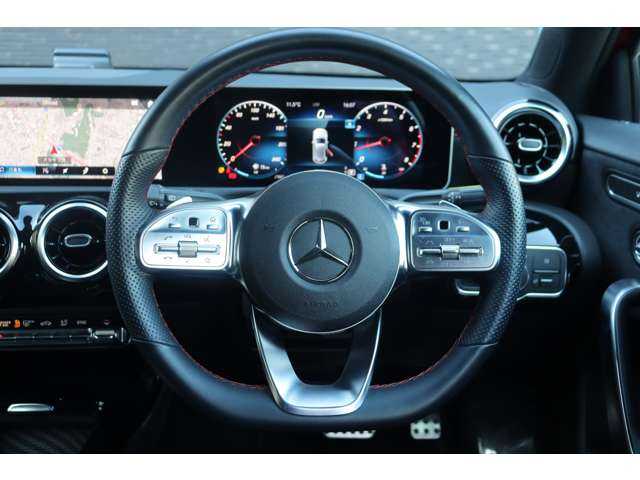 メルセデス・ベンツ Ａ１８０ AMGライン 大分県 2020(令2)年 2.1万km ジュピターレッド ワンオーナー/アダプティブクルーズコントロール/ブラインドスポットモニター/純正ナビ/ＣａｒＰｌａｙ/地デジ/Bluetooth/ワイヤレス充電/バックカメラ/ハーフレザー/シートヒーター/パワーシート/ＬＥＤヘッドライト/オートハイビーム/純正１８インチＡＷ/ＥＴＣ