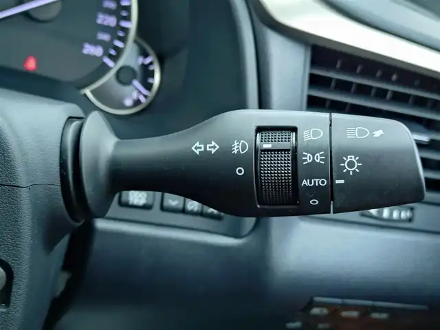 レクサス ＲＸ 450h バージョンL 和歌山県 2019(令1)年 3.2万km ディープブルーマイカ サンルーフ/純正ナビ/パノラミック/プリクラッシュセーフティ/HUD/PKSD/BSM/クリアランスソナー/横滑り防止装置/衝突被害軽減ブレーキ/クルーズコントロール/パドルシフト/純正ドライブレコーダー/置くだけ充電/パワーシート/電動リアゲート/ステアリングヒーター/シートヒーター/エアシート/三眼LED/オートライト/オートハイビーム/フォグランプ/純正アルミホイール