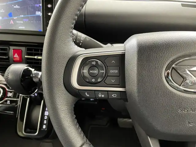 ダイハツ タント カスタム RS スタイルセレクション 滋賀県 2021(令3)年 2.4万km ファイアークォーツレッドM 純正7インチナビ/【Bluetooth/CD/DVD/フルセグTV】/ハーフレザーシート/両側パワースライドドア/全方位カメラ/追従クルーズコントロール/クリアランスソナー/LEDヘッドライト/オートマチックハイビーム/レーンキープアシスト/衝突被害軽減ブレーキ/前方ドライブレコーダー/D/Nシートヒーター/ビルトインETC/プッシュスタート/スマートキー/ステアリングリモコン