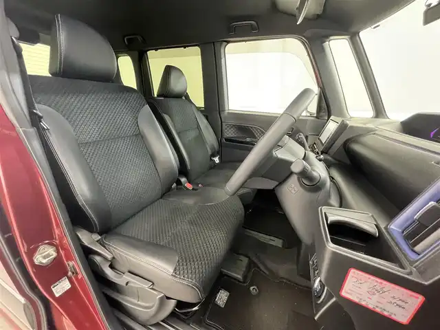 ダイハツ タント カスタム RS スタイルセレクション 滋賀県 2021(令3)年 2.4万km ファイアークォーツレッドM 純正7インチナビ/【Bluetooth/CD/DVD/フルセグTV】/ハーフレザーシート/両側パワースライドドア/全方位カメラ/追従クルーズコントロール/クリアランスソナー/LEDヘッドライト/オートマチックハイビーム/レーンキープアシスト/衝突被害軽減ブレーキ/前方ドライブレコーダー/D/Nシートヒーター/ビルトインETC/プッシュスタート/スマートキー/ステアリングリモコン