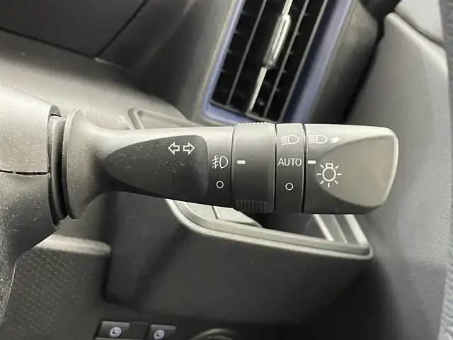 ダイハツ タント カスタム RS スタイルセレクション 滋賀県 2021(令3)年 2.4万km ファイアークォーツレッドM 純正7インチナビ/【Bluetooth/CD/DVD/フルセグTV】/ハーフレザーシート/両側パワースライドドア/全方位カメラ/追従クルーズコントロール/クリアランスソナー/LEDヘッドライト/オートマチックハイビーム/レーンキープアシスト/衝突被害軽減ブレーキ/前方ドライブレコーダー/D/Nシートヒーター/ビルトインETC/プッシュスタート/スマートキー/ステアリングリモコン