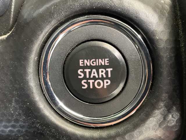 スズキ ハスラー Jスタイル 栃木県 2021(令3)年 3.5万km フェニックスレッドパール/ホワイト2トーンルーフ 9インチ純正ナビ/CD/フルセグ/Bluetooth/USB/バックカメラ/全方位カメラ/衝突軽減ブレーキ/車線逸脱警報/スズキセーフティーサポート/後方コーナーセンサー/ビルトインETC/シートヒーター/ルーフレール/禁煙車/赤２トーン/オートライト/LEDヘッドライト/横滑り防止装置/フォグランプ/スマートキー/プッシュスタート/アイドリングストップ/ステアリングスイッチ/革巻きステアリング/電動格納サイドミラー/純正アルミホイール/純正フロアマット