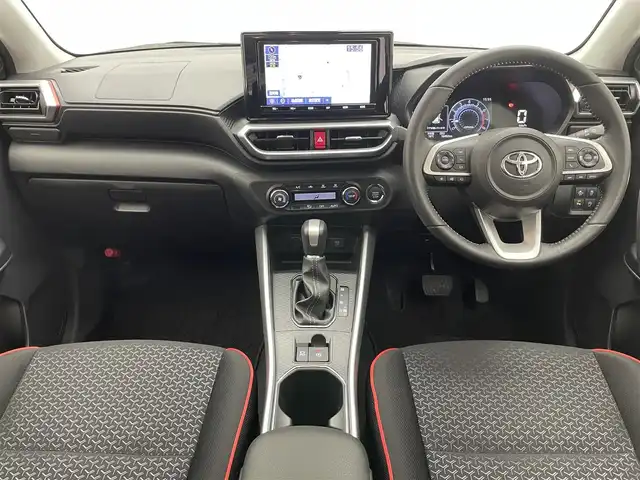 トヨタ ライズ Z 愛知県 2023(令5)年 1.1万km シャイニングホワイトパール 純正９型ナビ　フルセグＴＶ　Ｂｌｕｅｔｏｏｔｈ　全方位カメラ　シートヒーター　前後ドラレコ　スマアシIII　衝突軽減装置　追従クルコン　ＢＳＭ　コーナーセンサー　ＬＥＤオートライト　フォグランプ　禁煙車