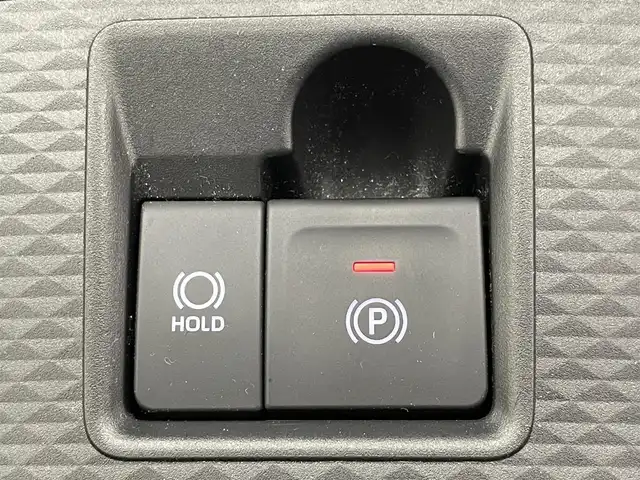トヨタ ライズ Z 愛知県 2023(令5)年 1.1万km シャイニングホワイトパール 純正９型ナビ　フルセグＴＶ　Ｂｌｕｅｔｏｏｔｈ　全方位カメラ　シートヒーター　前後ドラレコ　スマアシIII　衝突軽減装置　追従クルコン　ＢＳＭ　コーナーセンサー　ＬＥＤオートライト　フォグランプ　禁煙車