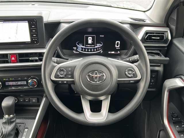 トヨタ ライズ G 秋田県 2022(令4)年 2万km スムースグレーマイカメタリック メモリナビ/BT、CD、DVD、TV/バックカメラ/前後ドライブレコーダー/前後コーナーセンサー/純正16インチAW/社外16インチAWスタッドレス積込み/４WD/取説、保証書