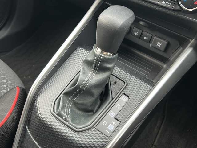 トヨタ ライズ G 秋田県 2022(令4)年 2万km スムースグレーマイカメタリック メモリナビ/BT、CD、DVD、TV/バックカメラ/前後ドライブレコーダー/前後コーナーセンサー/純正16インチAW/社外16インチAWスタッドレス積込み/４WD/取説、保証書