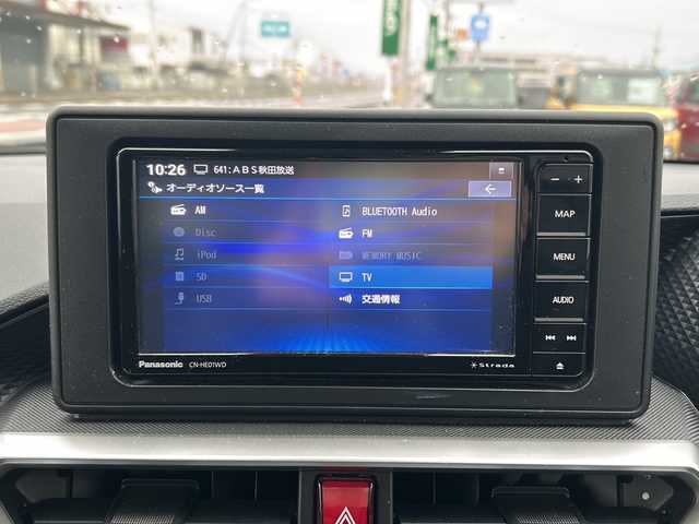 トヨタ ライズ G 秋田県 2022(令4)年 2万km スムースグレーマイカメタリック メモリナビ/BT、CD、DVD、TV/バックカメラ/前後ドライブレコーダー/前後コーナーセンサー/純正16インチAW/社外16インチAWスタッドレス積込み/４WD/取説、保証書