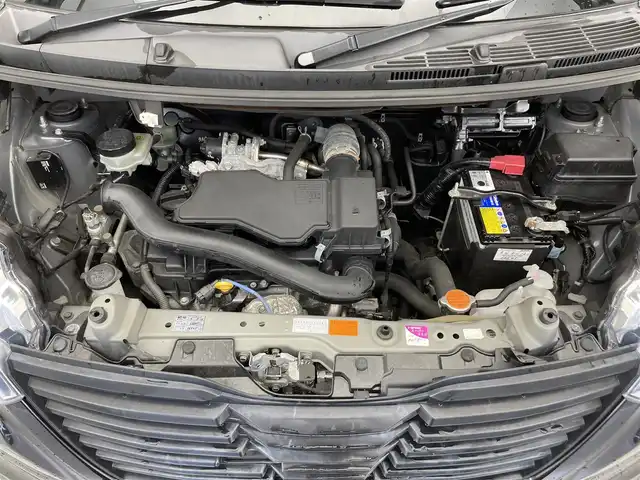 トヨタ ルーミー G S 滋賀県 2017(平29)年 7.4万km ブラックマイカメタリック 禁煙車/純正9インチナビ/フルセグTV・Bluetooth・CD・DVD/ETC/前方ドライブレコーダー/クルーズコントロール/両側パワースライドドア/プッシュスタート/スマートキー/スペアキー/オートライト/フォグライト/横滑り防止機能/衝突軽減機能/電動格納ミラー/純正フロアマット/純正ホイールカバー