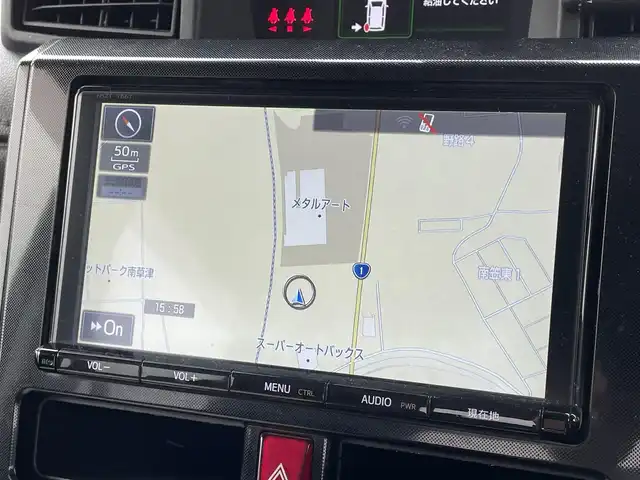 トヨタ ルーミー G S 滋賀県 2017(平29)年 7.4万km ブラックマイカメタリック 禁煙車/純正9インチナビ/フルセグTV・Bluetooth・CD・DVD/ETC/前方ドライブレコーダー/クルーズコントロール/両側パワースライドドア/プッシュスタート/スマートキー/スペアキー/オートライト/フォグライト/横滑り防止機能/衝突軽減機能/電動格納ミラー/純正フロアマット/純正ホイールカバー