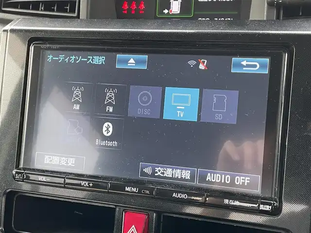 トヨタ ルーミー G S 滋賀県 2017(平29)年 7.4万km ブラックマイカメタリック 禁煙車/純正9インチナビ/フルセグTV・Bluetooth・CD・DVD/ETC/前方ドライブレコーダー/クルーズコントロール/両側パワースライドドア/プッシュスタート/スマートキー/スペアキー/オートライト/フォグライト/横滑り防止機能/衝突軽減機能/電動格納ミラー/純正フロアマット/純正ホイールカバー