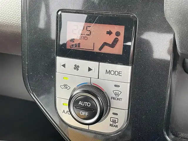 トヨタ ルーミー G S 滋賀県 2017(平29)年 7.4万km ブラックマイカメタリック 禁煙車/純正9インチナビ/フルセグTV・Bluetooth・CD・DVD/ETC/前方ドライブレコーダー/クルーズコントロール/両側パワースライドドア/プッシュスタート/スマートキー/スペアキー/オートライト/フォグライト/横滑り防止機能/衝突軽減機能/電動格納ミラー/純正フロアマット/純正ホイールカバー