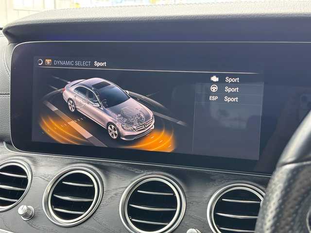 メルセデス・ベンツ Ｍ・ベンツ Ｅ２２０ｄ アバンギャルド AMGライン 山梨県 2019(平31)年 6.5万km オブシディアンブラック 後期　/黒革　/Pサンルーフ /MアンビエントL/純正ＨＤＤナビ/全周囲カメラ/フルセグＴＶ/自動駐車/Ｐシート/シートＨ/マルチビームＬＥＤ/Ａハイビーム/レーダーＳＰ/ステアリングＳ/ＬＫＡ/ＢＳＡ/アップルカープレイ/アンドロイドＡ/保証書