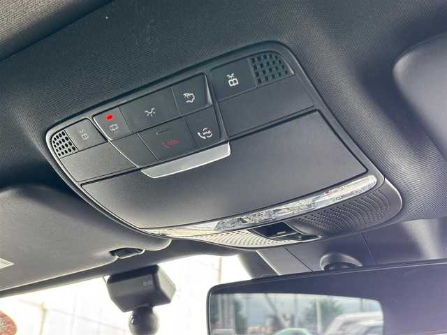 メルセデス・ベンツ Ｍ・ベンツ Ｅ２２０ｄ アバンギャルド AMGライン 山梨県 2019(平31)年 6.5万km オブシディアンブラック 後期　/黒革　/Pサンルーフ /MアンビエントL/純正ＨＤＤナビ/全周囲カメラ/フルセグＴＶ/自動駐車/Ｐシート/シートＨ/マルチビームＬＥＤ/Ａハイビーム/レーダーＳＰ/ステアリングＳ/ＬＫＡ/ＢＳＡ/アップルカープレイ/アンドロイドＡ/保証書