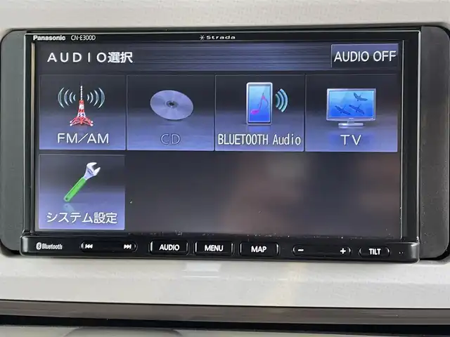 ダイハツ ムーヴ キャンバス X LTD メイクアップ SA Ⅲ 茨城県 2018(平30)年 4.7万km パールホワイトⅢ/スムースグレーマイカメタリック 2トーン スマートアシスト３/全方位カメラ/両側パワースライドドア/スマートキー/プッシュスタート/アイドリングストップ/前方ドライブレコーダー/オートライト/オートマチックハイビーム/レーンキープアシスト/前後コーナーセンサー/ストラーダナビ/純正フロアマット/フルセグTV/Wエアバック/ベンチシート