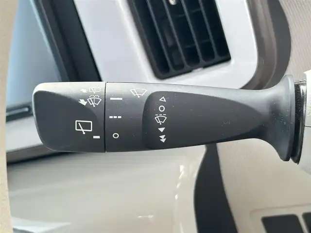ダイハツ ムーヴ キャンバス X LTD メイクアップ SA Ⅲ 茨城県 2018(平30)年 4.7万km パールホワイトⅢ/スムースグレーマイカメタリック 2トーン スマートアシスト３/全方位カメラ/両側パワースライドドア/スマートキー/プッシュスタート/アイドリングストップ/前方ドライブレコーダー/オートライト/オートマチックハイビーム/レーンキープアシスト/前後コーナーセンサー/ストラーダナビ/純正フロアマット/フルセグTV/Wエアバック/ベンチシート