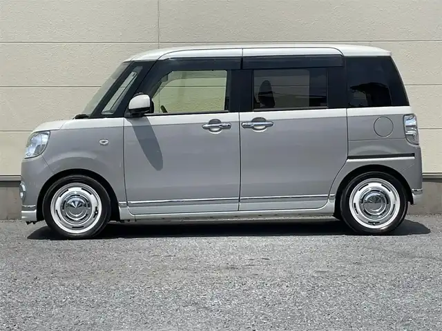 ダイハツ ムーヴ キャンバス X LTD メイクアップ SA Ⅲ 茨城県 2018(平30)年 4.7万km パールホワイトⅢ/スムースグレーマイカメタリック 2トーン スマートアシスト３/全方位カメラ/両側パワースライドドア/スマートキー/プッシュスタート/アイドリングストップ/前方ドライブレコーダー/オートライト/オートマチックハイビーム/レーンキープアシスト/前後コーナーセンサー/ストラーダナビ/純正フロアマット/フルセグTV/Wエアバック/ベンチシート
