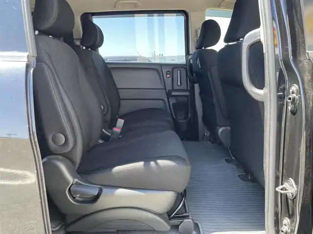 ホンダ フリード Gエアロ ジャストセレクション 鳥取県 2012(平24)年 5.6万km プレミアムブラキッシュパール ワンオーナー/純正ナビ／ＴＶ／ＤＶＤ／ＣＤ/バックカメラ/ビルトインＥＴＣ/純正エアロパーツ/片側パワースライド/スマートキー/キセノンライト/純正アルミホイール/ウィンカーミラー/電動格納ミラー/２列目キャプテンシート/フロアマット/ドアバイザー/スペアキーｘ１