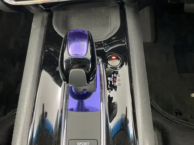 ホンダ ヴェゼル ハイブリッド X ホンダセンシング 愛知県 2016(平28)年 4.5万km ルーセブラックM 禁煙車/純正7インチナビ/（ＤＶＤ/ワンセグTV/ＣＤ/ＡＭ/ＦＭ）/バックカメラ/ホンダセンシング/・衝突軽減ブレーキ/・レーダークルーズコントロール/・レーンキープアシスト/ETC/ドライブレコーダー/純正１６インチアルミホイール/パドルシフト/スマートキー/スペアキー有/プシュスタート/ＬＥＤヘッドライト/フロントフォグランプ/チップアップシート/純正フロアマット/横滑り防止装置