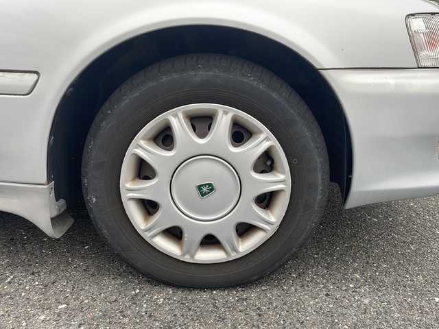 トヨタ チェイサー アバンテ 愛知県 1996(平8)年 6万km シルバーM ワンオーナー/ドアバイザー/Wサイドエアバッグ/センターコンソール/パワーウィンドウ