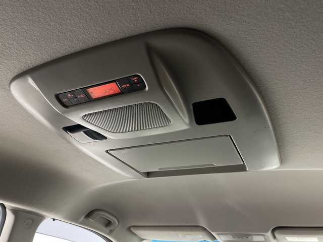 日産 エルグランド 250HWS S アーバンクロム 福岡県 2019(令1)年 6.2万km ブリリアントホワイトパール 純正HDDナビゲーション/純正フリップダウンモニター/全方位モニター/LEDヘッドライト/シートカバー/ETC/ウッドコンビハンドル/ステアリングスイッチ/スマートキー/プッシュスタートエンジン/ドアバイザー/プロアマット