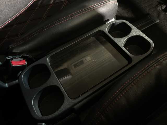 日産 エルグランド 250HWS S アーバンクロム 福岡県 2019(令1)年 6.2万km ブリリアントホワイトパール 純正HDDナビゲーション/純正フリップダウンモニター/全方位モニター/LEDヘッドライト/シートカバー/ETC/ウッドコンビハンドル/ステアリングスイッチ/スマートキー/プッシュスタートエンジン/ドアバイザー/プロアマット