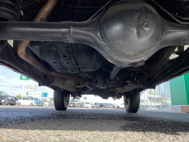 スズキ ジムニー ランドベンチャー 茨城県 2008(平20)年 4.8万km パールホワイト ナビ/-AM/FM/TV/ルーフレール /ETC /D席シートヒーター /前方ドライブレコーダー /純正アルミホイール /スペアキー /スペアタイヤ /リモコンキー /ASSURAレーダー探知機 /ハーフレザーシート /4WD /パワーウィンドウ