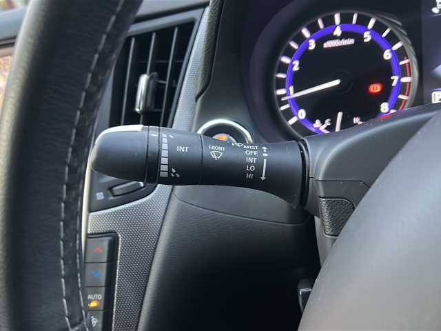 日産 スカイライン 200GT－t タイプP 広島県 2016(平28)年 4.4万km スーパーブラック 禁煙/エマージェンシーブレーキ/車線逸脱警報/BＳＷ/レーダークルーズコントロール/純正ナビ/・フルセグ/CD/DVD/Bluetooth/MusicBox）AUX/USB/アラウンドビューモニター/コーナーセンサー/革巻きステアリング/ステアリングスイッチ/オートライト/電動格納ウィンカーミラー/パワーシート/シートヒーター/レザーシート/ＬＥＤヘッドライト/フォグランプ/スマートキー/プッシュスタート/ビルトインＥＴＣ/ドアバイザー