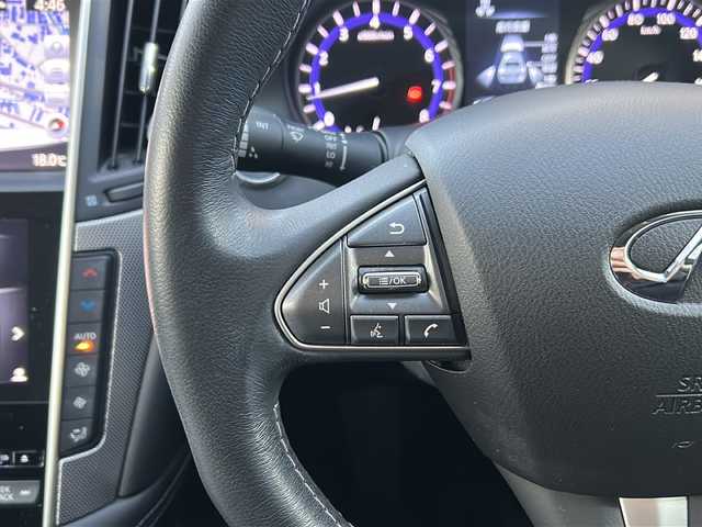 日産 スカイライン 200GT－t タイプP 広島県 2016(平28)年 4.4万km スーパーブラック 禁煙/エマージェンシーブレーキ/車線逸脱警報/BＳＷ/レーダークルーズコントロール/純正ナビ/・フルセグ/CD/DVD/Bluetooth/MusicBox）AUX/USB/アラウンドビューモニター/コーナーセンサー/革巻きステアリング/ステアリングスイッチ/オートライト/電動格納ウィンカーミラー/パワーシート/シートヒーター/レザーシート/ＬＥＤヘッドライト/フォグランプ/スマートキー/プッシュスタート/ビルトインＥＴＣ/ドアバイザー