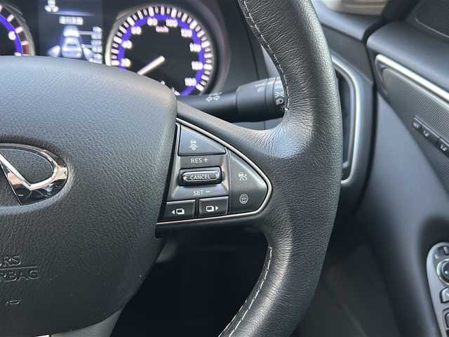 日産 スカイライン 200GT－t タイプP 広島県 2016(平28)年 4.4万km スーパーブラック 禁煙/エマージェンシーブレーキ/車線逸脱警報/BＳＷ/レーダークルーズコントロール/純正ナビ/・フルセグ/CD/DVD/Bluetooth/MusicBox）AUX/USB/アラウンドビューモニター/コーナーセンサー/革巻きステアリング/ステアリングスイッチ/オートライト/電動格納ウィンカーミラー/パワーシート/シートヒーター/レザーシート/ＬＥＤヘッドライト/フォグランプ/スマートキー/プッシュスタート/ビルトインＥＴＣ/ドアバイザー