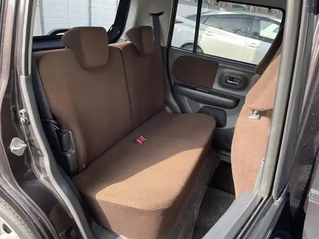 スズキ ラパン XL 岡山県 2013(平25)年 5.4万km アーバンブラウンパールメタリック 登録時走行距離53414km/社外SDナビ/(AM/FM/DISC/TV)/バックカメラ/D席シートヒーター/アイドリングストップ/プッシュスタート/スマートキー/純正14インチアルミホイール/パワーステアリング/パワーウィンドウ/保証書/記録簿/取扱説明書/ハロゲンヘッドライト