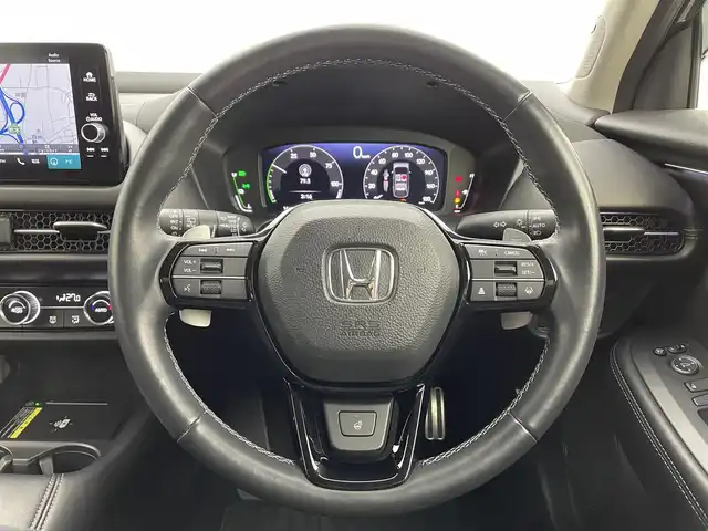 ホンダ ＺＲ－Ｖ ハイブリッド e:HEV Z 熊本県 2024(令6)年 1.8万km クリスタルブラックパール BOSEサウンド/純正ナビ（ＢＴ・フルセグ・ＵＳＢ）/アラウンドビューモニター/前後ドライブレコーダー　/ビルトインＥＴＣ２．０　/前席シートヒーター　/前席パワーシート　/ステアリングヒーター/パワーバックドア/レーダークルーズコントロール/衝突軽減ブレーキ/レーンキープアシスト/路外逸脱制御機能/ブラインドスポットモニター/踏み間違い衝突軽減ブレーキ/パーキングセンサー警報/ダウンヒルアシスト/横滑り防止/置くだけ充電/前後クリアランスソナー/純正フロアマット/純正１８インチAW/オートライト/LEDヘッドライト/フォグライト/スマートキー/プッシュスタート/スペアキー1本