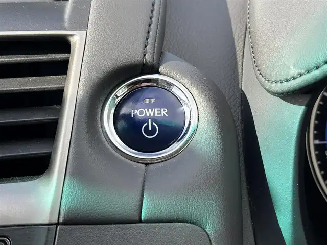 レクサス ＨＳ 250h バージョンI 奈良県 2015(平27)年 6.3万km ソニッククォーツ 純正ナビ/（フルセグ／ＢＴ／ＣＤ／ＤＶＤ）/レーダークルーズコントロール/バックカメラ/前後コーナーセンサー/パワーバックドア/ベージュレザーシート/前席メモリ付きパワーシート/前席シートヒーター／エアーシート/ヘッドアップディスプレイ/ステアリングスイッチ/LEDヘッドライト/オートライト/前方ドライブレコーダー（DRT-H68A）/ETC/純正17インチAW/保証書/取り扱い説明書/スペアキーX1