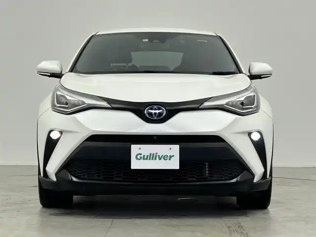 トヨタ Ｃ－ＨＲ G モード ネロ セーフティプラス 千葉県 2020(令2)年 5万km ホワイトパールクリスタルシャイン 純正ディスプレイナビ/全方位カメラ/ＥＴＣ２．０/フルセグＴＶ/衝突軽減システム/追従クルコン/レーンキープ/ＢＳＭ/コーナーセンサー/シートヒーター/ＬＥＤ/オートライト/オートハイビーム/プッシュスタート/スマートキー/保証書・取扱説明書