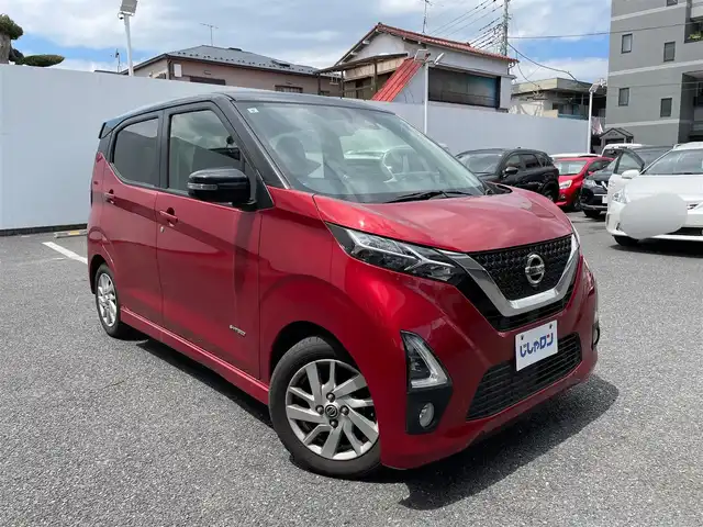 日産 デイズ ハイウェイスターX 埼玉県 2019(令1)年 8.1万km スパークリングレッド/ブラック (株)IDOMが運営する【じしゃロン鳩ヶ谷店】の自社ローン専用車両になりますこちらは現金またはオートローンご利用時の価格です。自社ローンご希望の方は別途その旨お申付け下さい/エマージェンシーブレーキ/ハイビームアシスト/ソナー/純正ＳＤナビ/　(CD/DVD/USB/SD/AUX/Bluetooth接続)/フルセグＴＶ/アラウンドビューモニター/ＥＴＣ２．０/純正ドライブレコーダー/ＬＥＤヘッドライト/サイド＆カーテンエアバッグ