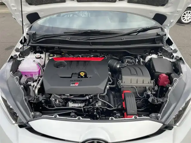 トヨタ ＧＲヤリス RZ ハイパフォーマンス 埼玉県 2025(令7)年 0.1万km未満 プラチナホワイトパールマイカ 登録済未使用車/寒冷地仕様車/サブラジエター/コンフォートパッケージ/ナビパッケージ/シートヒーター/ステアリングヒーター/JBLサウンド/純正ナビTV/バックカメラ/ビルトインETC2.0/純正前後ドラレコ/純正18インチアルミ/LEDヘッドライト/純正フロアマット/クリアランスソナー/セーフティセンス/スマートキー/保証書付整備手帳/取扱説明書