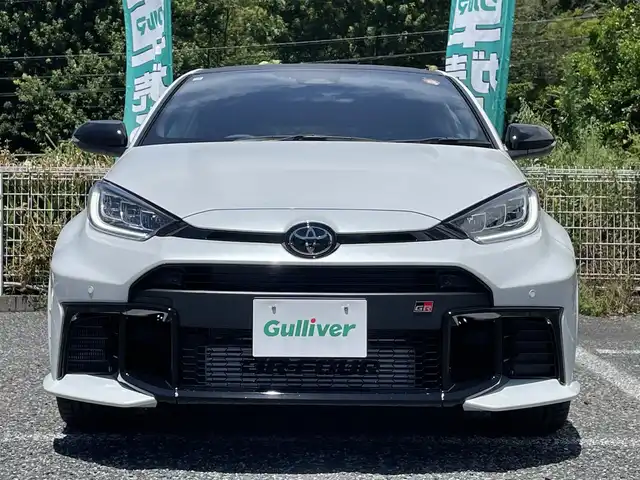 トヨタ ＧＲヤリス RZ ハイパフォーマンス 埼玉県 2025(令7)年 0.1千km プラチナホワイトパールマイカ MC後の登録済未使用車/寒冷地仕様車/サブラジエター/コンフォートパッケージ/ナビパッケージ/シートヒーター/ステアリングヒーター/JBLサウンド/純正ナビTV/バックカメラ/ビルトインETC2.0/純正前後ドラレコ/純正18インチアルミ/LEDヘッドライト/純正フロアマット/クリアランスソナー/セーフティセンス/スマートキー/保証書付整備手帳/取扱説明書