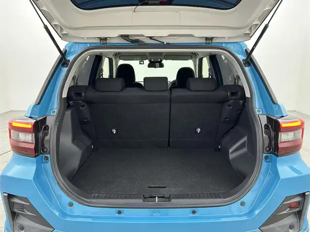 トヨタ ライズ Z 福岡県 2019(令1)年 6.3万km ターコイズブルーマイカメタリック モデリスタエアロ　/純正ナビ（フルセグＴＶ）　/全方位カメラ　/ビルトインＥＴＣ　/前後ドラレコ　/ＡＣＣ　/コーナーセンサー　/衝突軽減ブレーキ　/レーンキープ　/ＭＴモード付き　/シートヒーター　/純正１７インチＡＷ