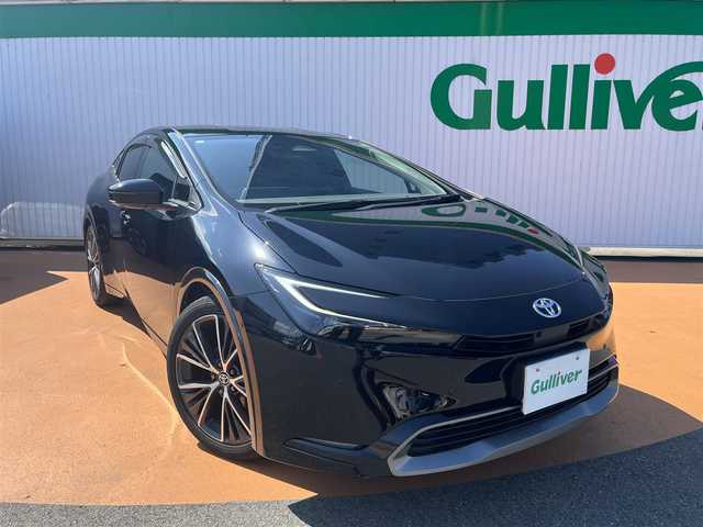 トヨタ プリウス Z 三重県 2023(令5)年 4.4万km アティチュードブラックマイカ ワンオーナー/セーフティセンス/プリクラッシュセーフティ/レーダークルーズ/ブラインドスポットモニタリング/パノラミックビューモニター/トヨタチームメイト/19インチアルミホイール/ツヤありブラックホイールアーチ/ステアリングヒーター/合皮スポーティシート/メモリー付きパワーシート/シートヒーター/シートベンチレーション/パワーバックドア/12.3インチディスプレイオーディオ/純正ナビゲーション/地デジTV