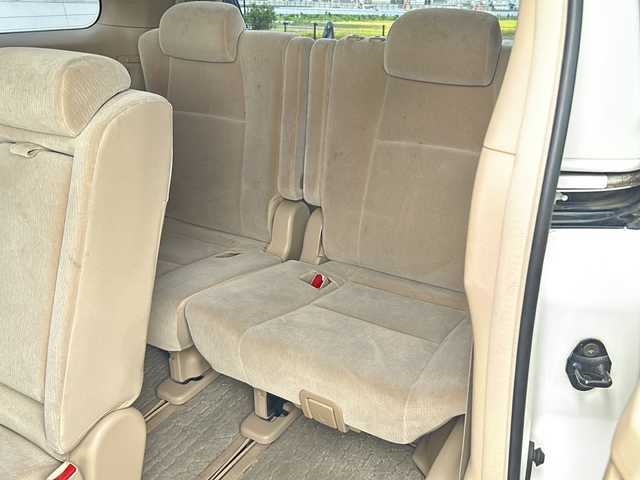 トヨタ アルファード 240X 埼玉県 2012(平24)年 7.3万km ホワイトパールクリスタルシャイン (株)IDOMが運営する【じしゃロン熊谷店】の自社ローン専用車両になりますこちらは現金またはオートローンご利用時の価格です。自社ローンご希望の方は別途その旨お申付け下さい/純正SDナビ　NSZT-W62G/　（CD/DVD/DTV/Bluetooth/AM/FM）/バックカメラ　/ビルトインＥＴＣ　/前後ドライブレコーダー　/両側パワースライドドア　/ステアリングスイッチ　/純正フロアマット/スマートキー/ドアバイザー/純正16インチアルミホイール/ウインカーミラー