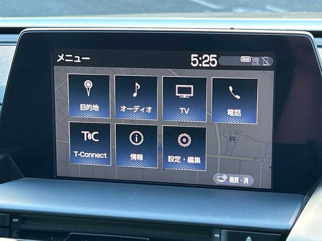 トヨタ クラウン ハイブリッド RS 福岡県 2018(平30)年 12.4万km プレシャスシルバー メーカーナビ　バックカメラ　フルセグＴＶ　２．０ＥＴＣ　ＵＳＢ　ドラレコ　BT　ＣＤ　ソナー　パドルシフト　パワーシート　シートヒーター　ステアヒーター　パドルシフト　ＬＥＤライト オートライト