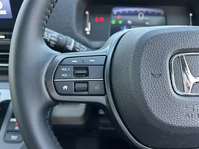 ホンダ フリード AIR EX 鹿児島県 2024(令6)年 1.5万km プラチナホワイトパール 純正メモリナビ/　　CD/DVD/BT/フルセグ/バックカメラ/両側パワースライドドア/レーダークルーズコントロール/LEDヘッドライト/ハーフレザーシート/純正15インチアルミホイール/ステアリングスイッチ/純正ビルトインETC/スマートキー