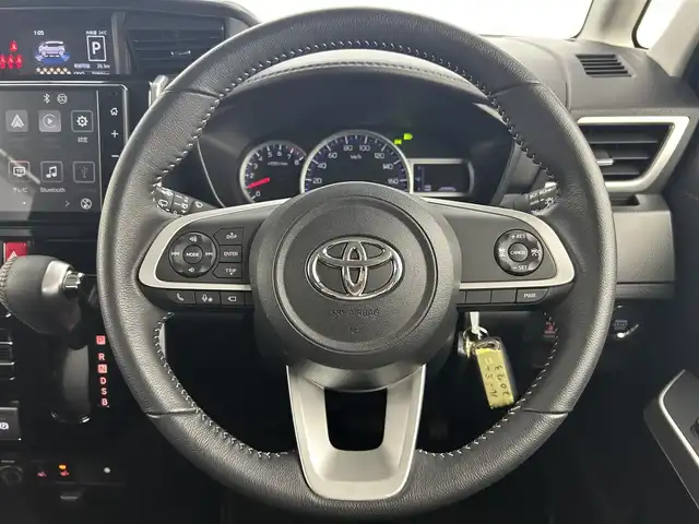 ダイハツ ロッキー G 千葉県 2020(令2)年 2.6万km ブラックマイカメタリック 禁煙車/衝突軽減ブレーキ/レーンキープアシスト/オートハイビーム/レーダークルーズコントロール/前後コーナーセンサー/純正メモリナビ/　CD/DVD/BT/フルセグ/バックカメラ/ビルトインETC/前席シートヒーター/ステアリングスイッチ/プッシュスタート＆スマートキー/純正17インチアルミホイール