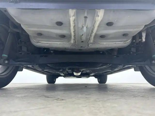 ダイハツ ロッキー G 千葉県 2020(令2)年 2.6万km ブラックマイカメタリック 禁煙車/衝突軽減ブレーキ/レーンキープアシスト/オートハイビーム/レーダークルーズコントロール/前後コーナーセンサー/純正メモリナビ/　CD/DVD/BT/フルセグ/バックカメラ/ビルトインETC/前席シートヒーター/ステアリングスイッチ/プッシュスタート＆スマートキー/純正17インチアルミホイール