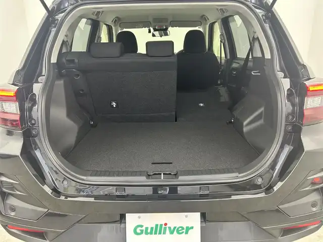 ダイハツ ロッキー G 千葉県 2020(令2)年 2.6万km ブラックマイカメタリック 禁煙車/衝突軽減ブレーキ/レーンキープアシスト/オートハイビーム/レーダークルーズコントロール/前後コーナーセンサー/純正メモリナビ/　CD/DVD/BT/フルセグ/バックカメラ/ビルトインETC/前席シートヒーター/ステアリングスイッチ/プッシュスタート＆スマートキー/純正17インチアルミホイール