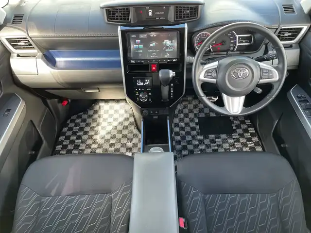 トヨタ ルーミー カスタムG－T 神奈川県 2018(平30)年 4.4万km フレッシュグリーンメタリック/シルバー2トーン 社外８型ナビ（MDV-S810L）/フルセグ/Bluetooth/CD/DVD/USB/HDMI/両側パワースライドドア　/クルーズコントロール　/バックカメラ　/シートヒーター　/コーナーセンサー　/ビルドインETC　/ドライブレコーダー　/LEDヘッドライト　/フォグライト　/オートライト/スマートキー/プッシュスタート/純正フロアマット/社外アルミホイール/ABS/横滑り防止装置/盗難防止装置/レーンキープアシスト/取扱説明書/保証書