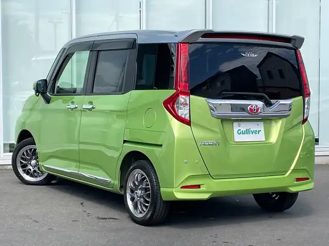トヨタ ルーミー カスタムG－T 神奈川県 2018(平30)年 4.4万km フレッシュグリーンメタリック/シルバー2トーン 社外８型ナビ（MDV-S810L）/フルセグ/Bluetooth/CD/DVD/USB/HDMI/両側パワースライドドア　/クルーズコントロール　/バックカメラ　/シートヒーター　/コーナーセンサー　/ビルドインETC　/ドライブレコーダー　/LEDヘッドライト　/フォグライト　/オートライト/スマートキー/プッシュスタート/純正フロアマット/社外アルミホイール/ABS/横滑り防止装置/盗難防止装置/レーンキープアシスト/取扱説明書/保証書