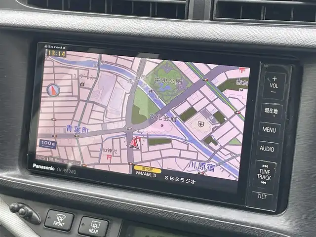 トヨタ アクア S 静岡県 2013(平25)年 11万km クールソーダメタリック 1オーナー　/社外ナビ　/地デジ　/Bカメラ　/前席シートヒーター/社外360℃カメラ　/ドライブモード　/オートライト /ヘッドライトレベライザー  /ウィンカーミラー  /デンカク  /カーボン調ホイールキャップ　/ETC /保証書　/取説
